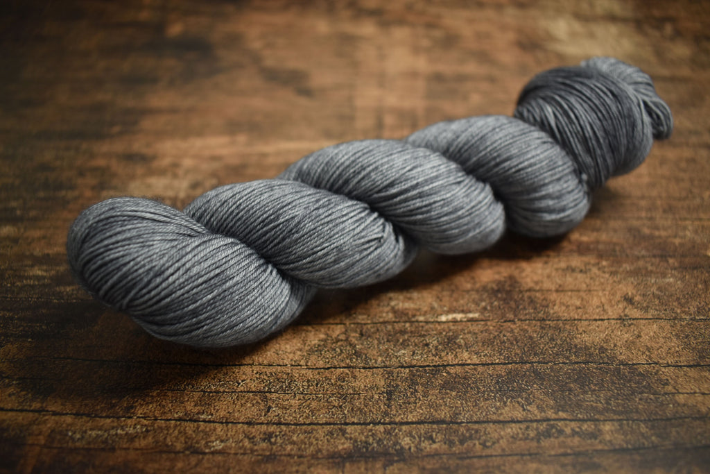 Ovillo Socks, grey (B5)