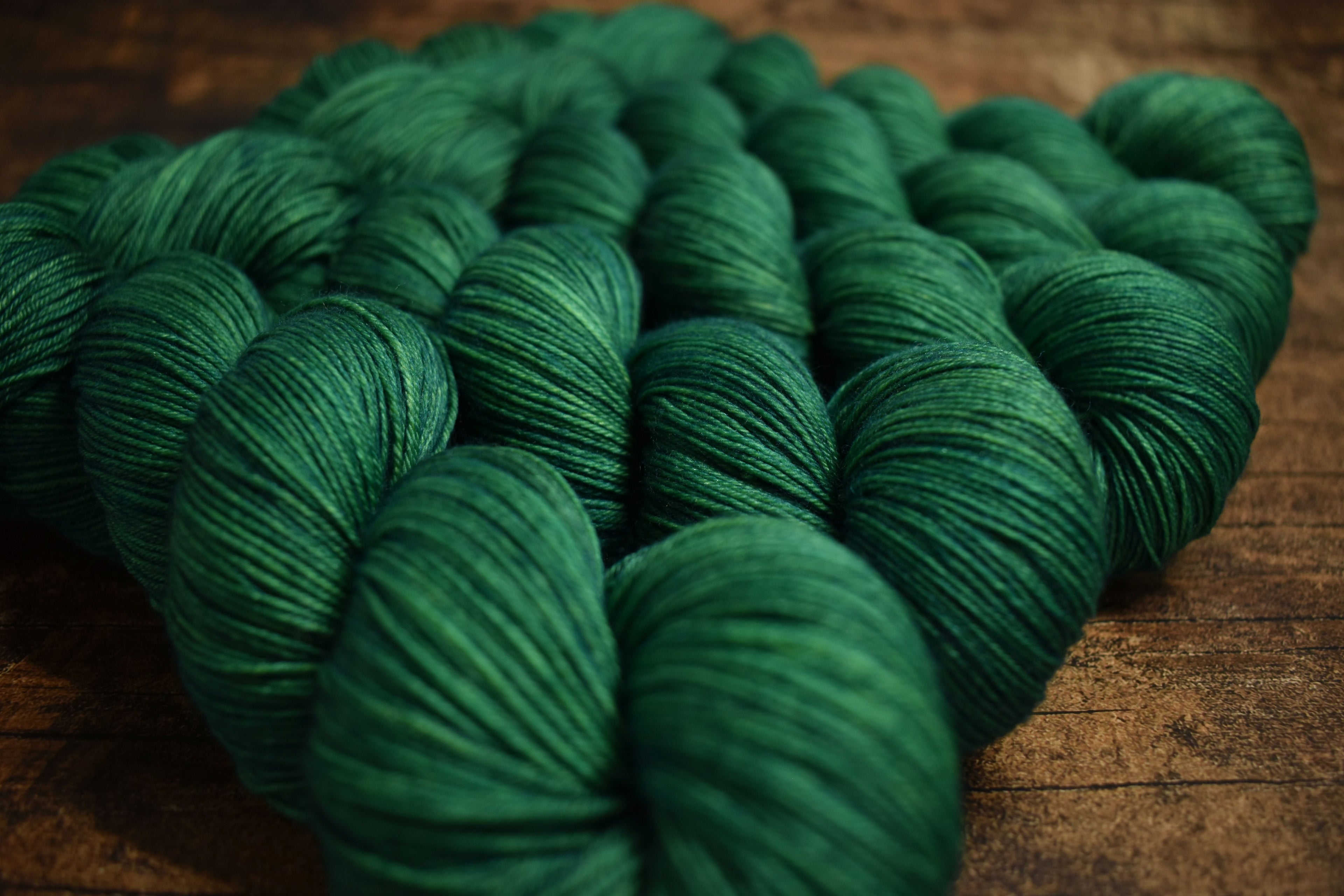 Ovillo Socks, forest hell (B1)