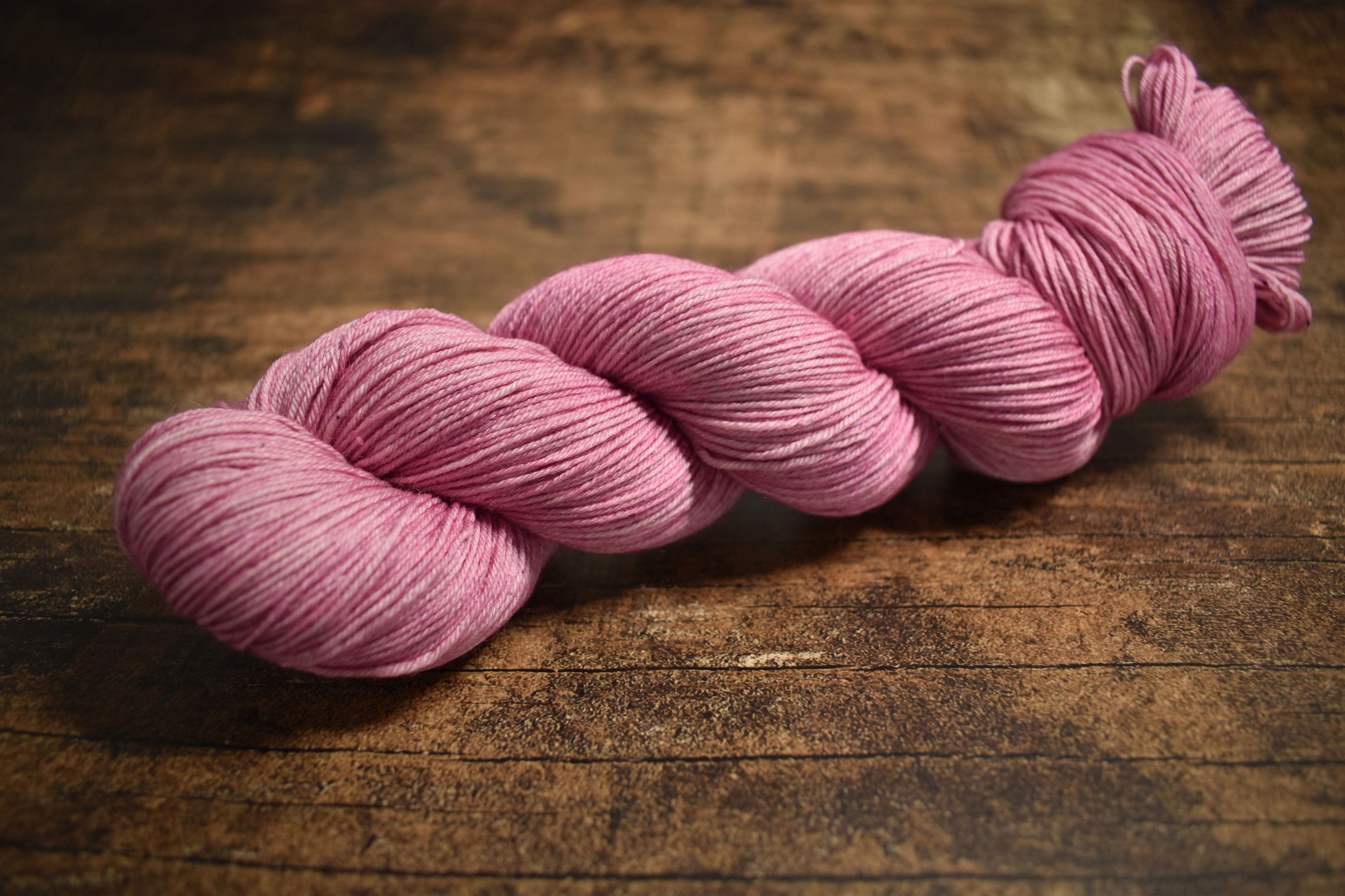 Ovillo Socks, soft raspberry (B2)