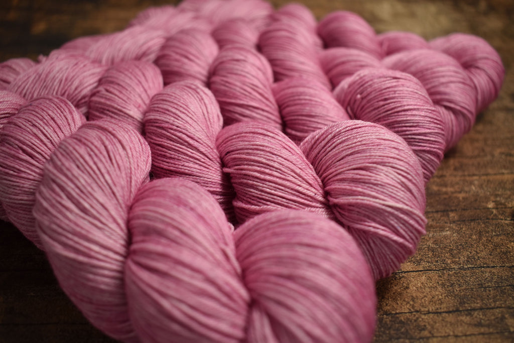 Ovillo Socks, soft raspberry (B2)