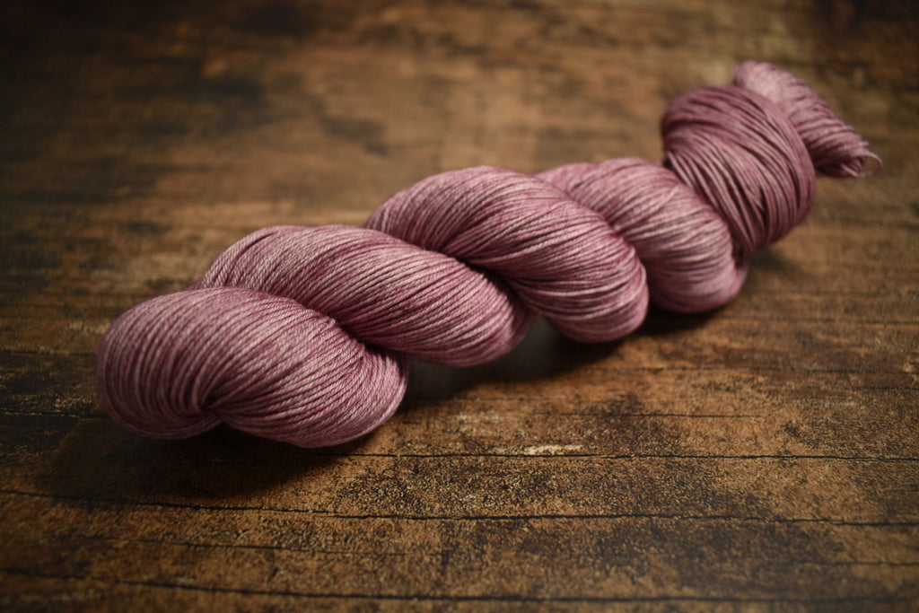 Ovillo Socks, little romance (B2)