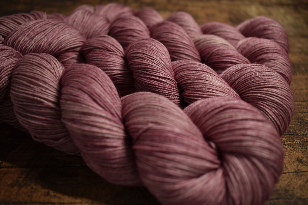 Ovillo Socks, little romance (B2)