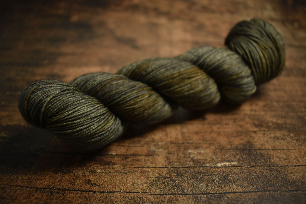 Ovillo Socks, Stone (B1)