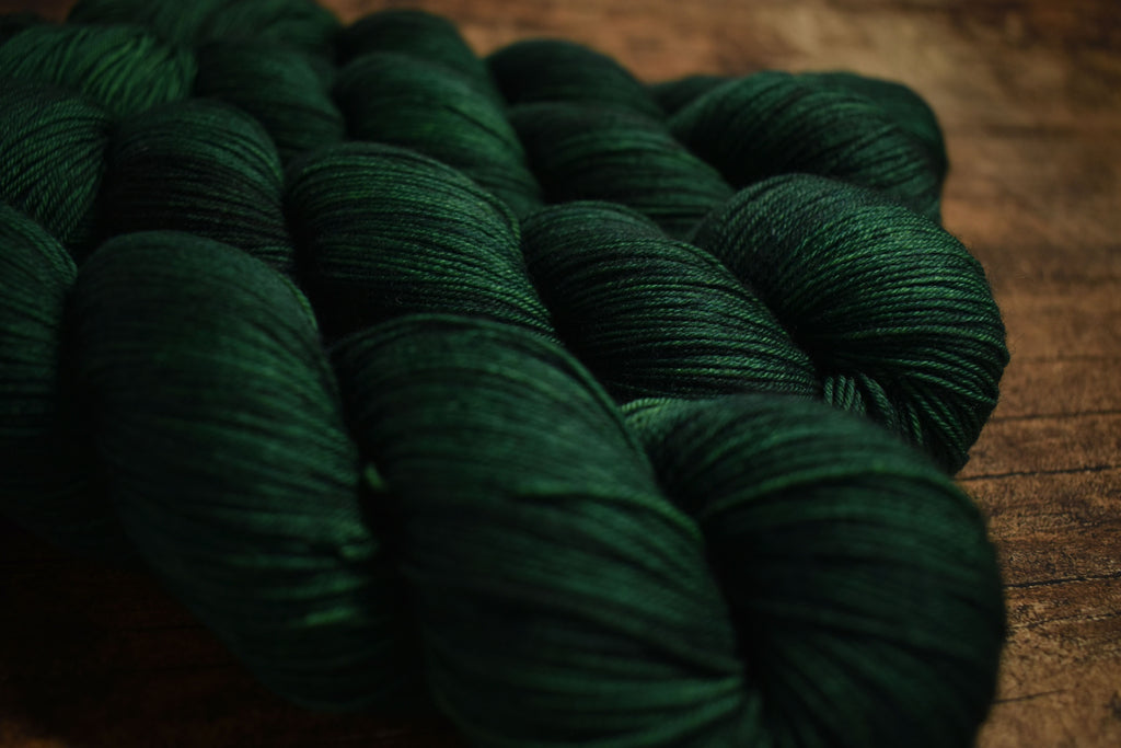 Ovillo Socks, forest (B1)