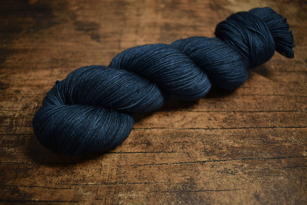 Ovillo Socks, lake (B31)