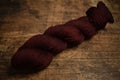 Ovillo Merino, deep red (B1)