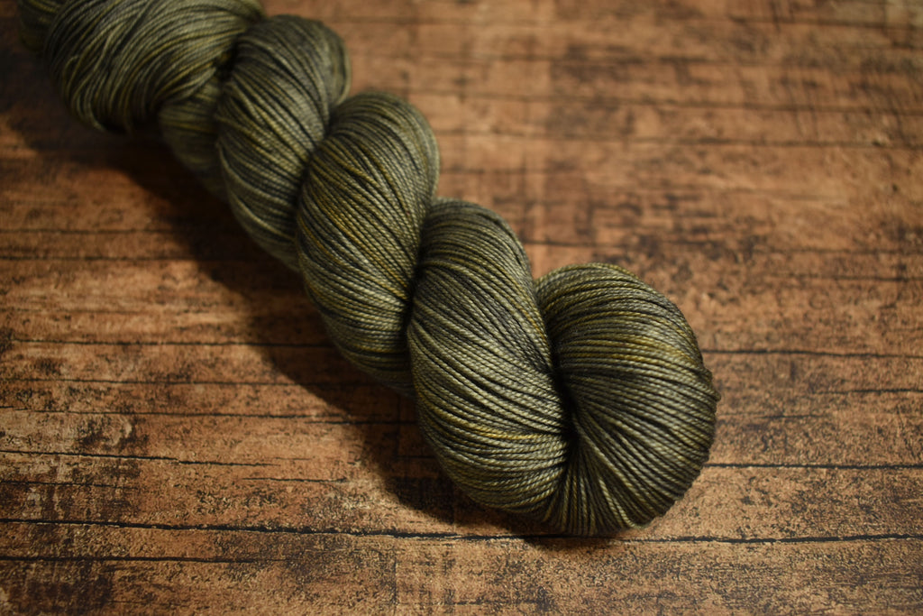 Ovillo Nube, Stone (B4)