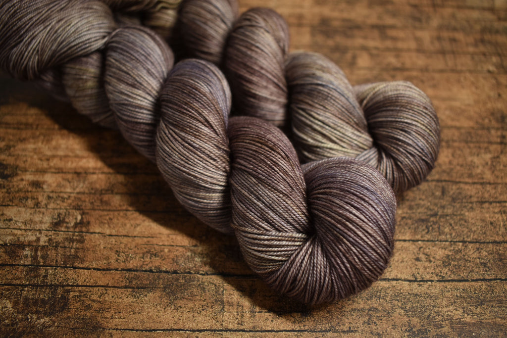 Ovillo Nube, Oktober (B1)