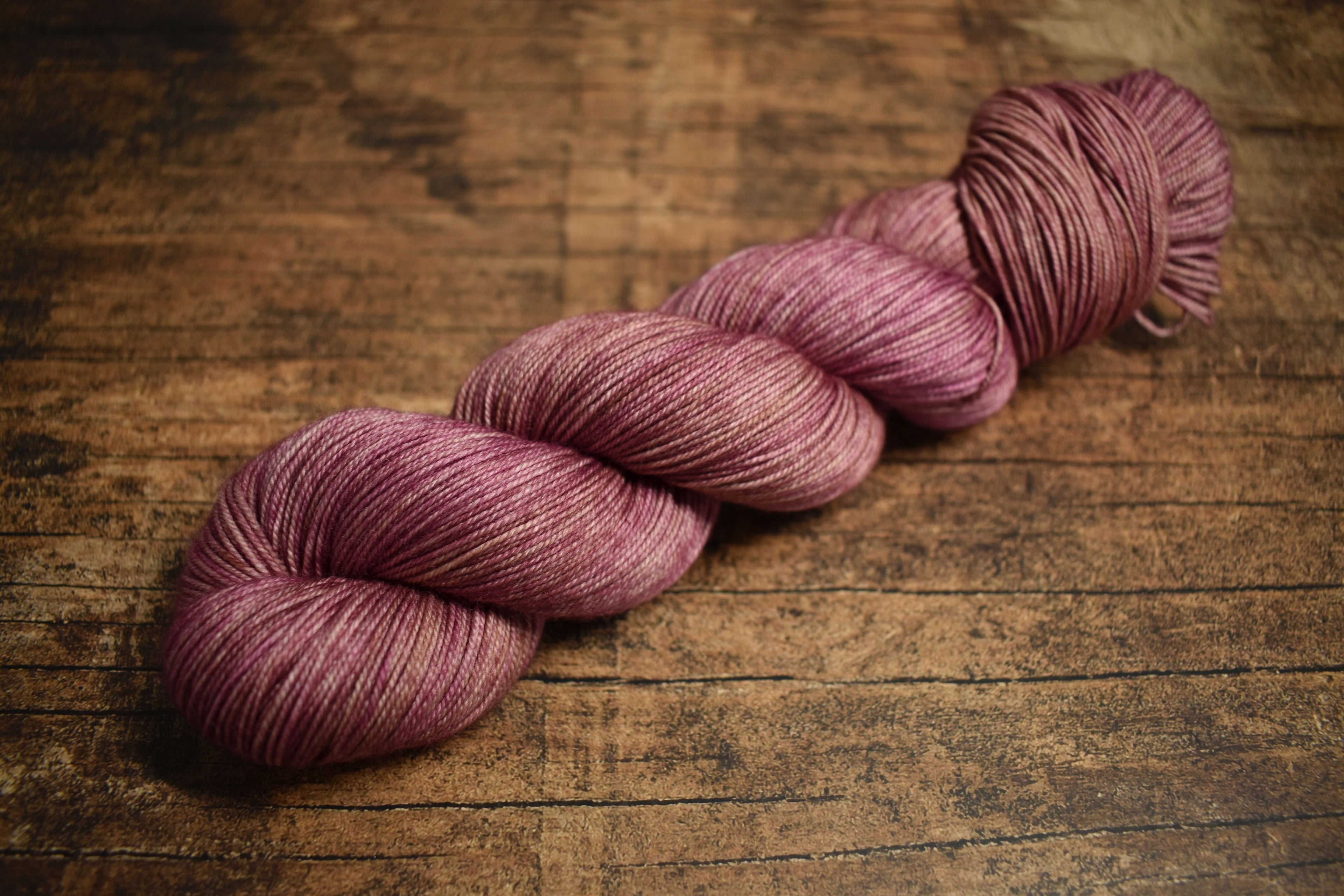 Ovillo Nube, rosewood (B2)