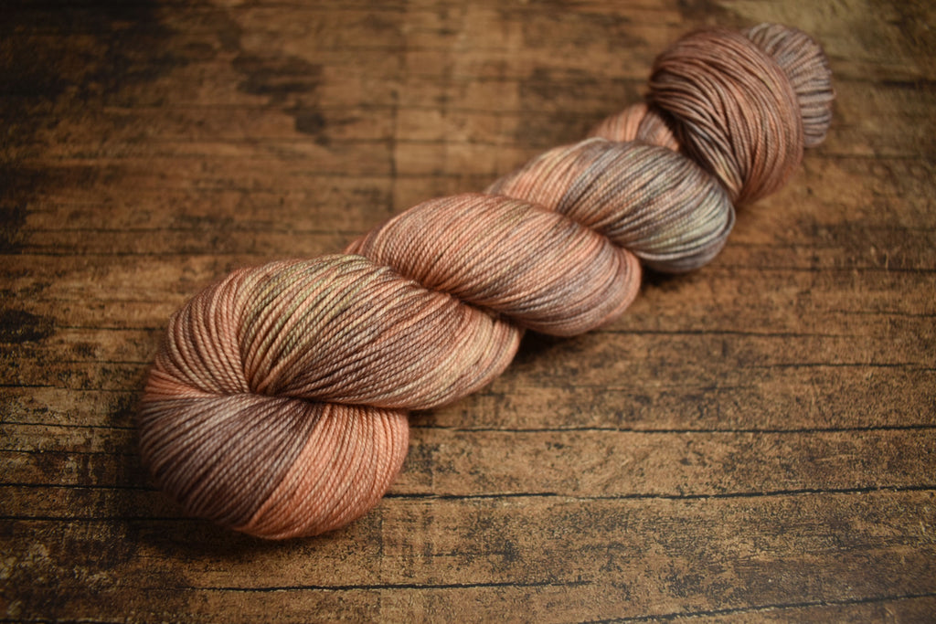 Ovillo Nube, Antigua (B1)