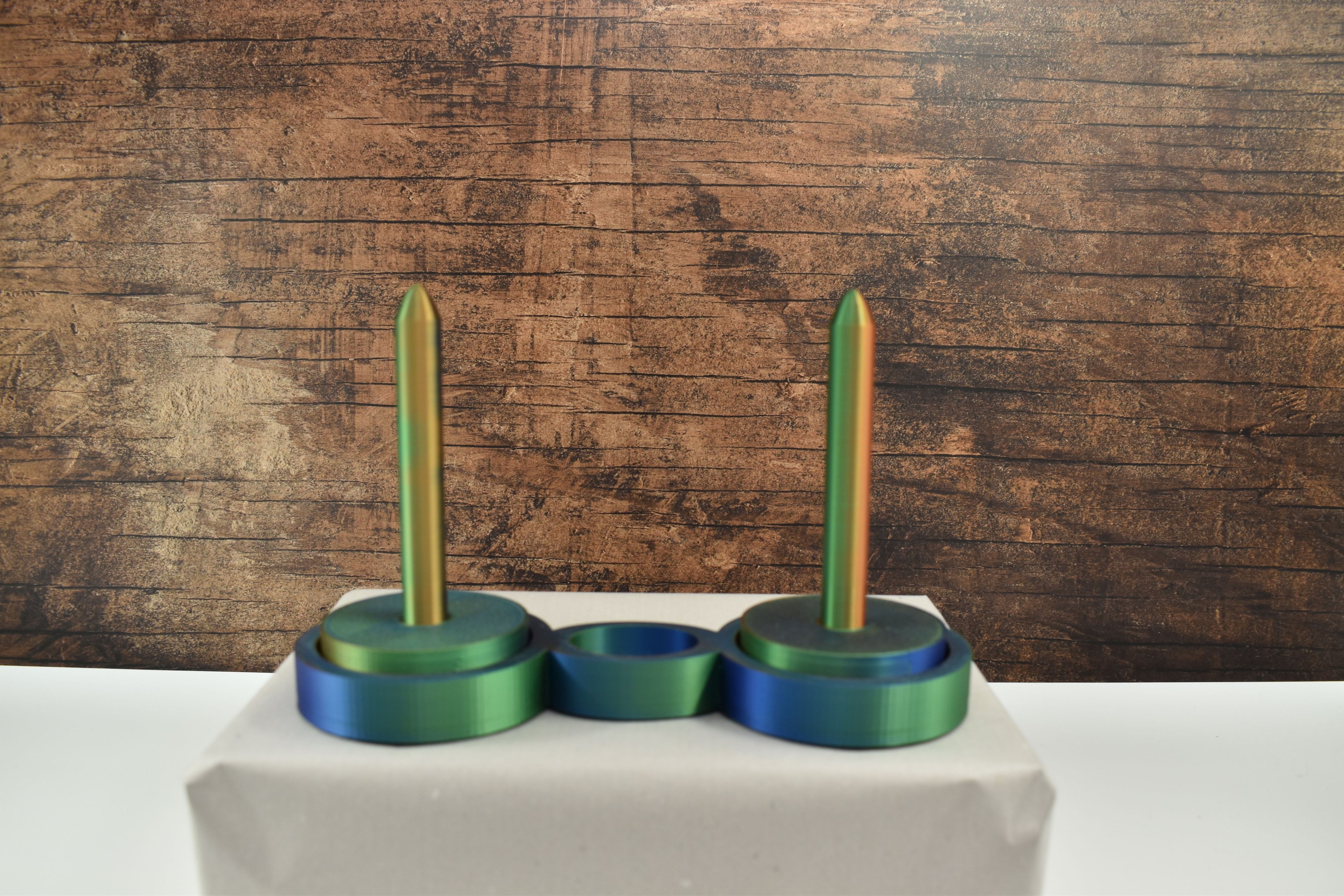 3D-doppelter Wollabroller, blau-orange-grün