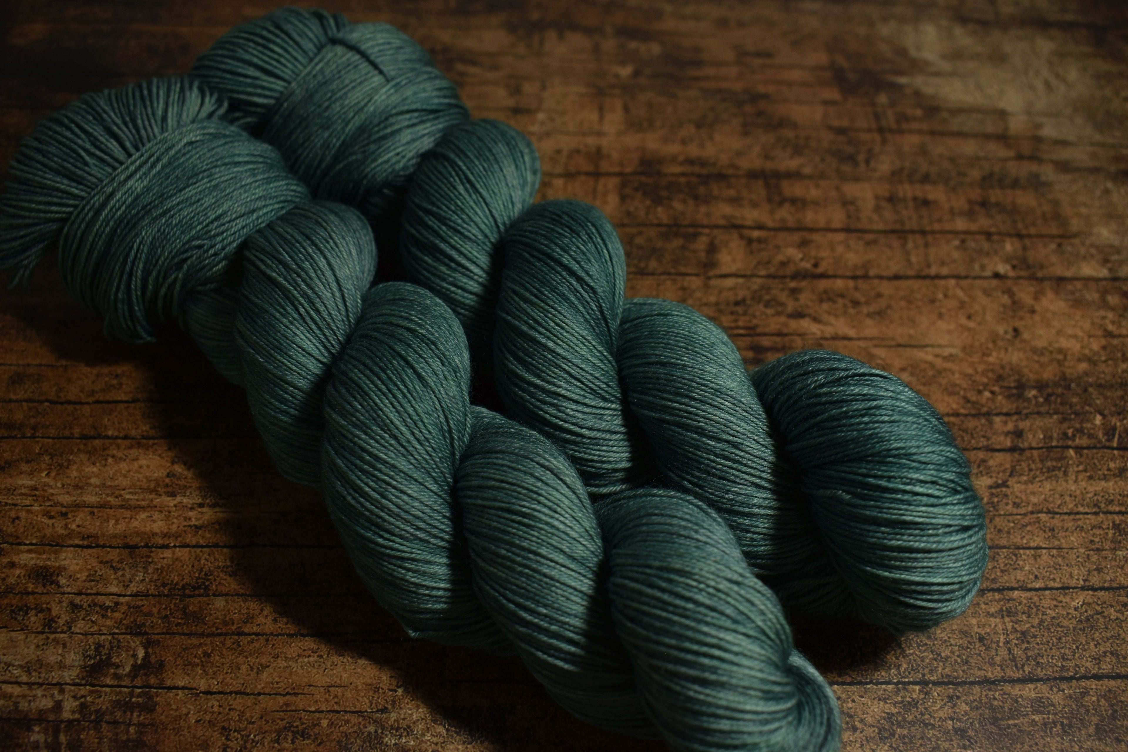 Ovillo Socks, Waldspaziergang (B2)