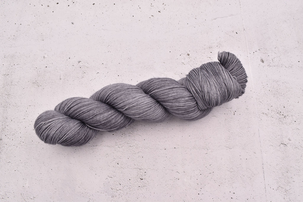 Ovillo Socks, grey (B2)