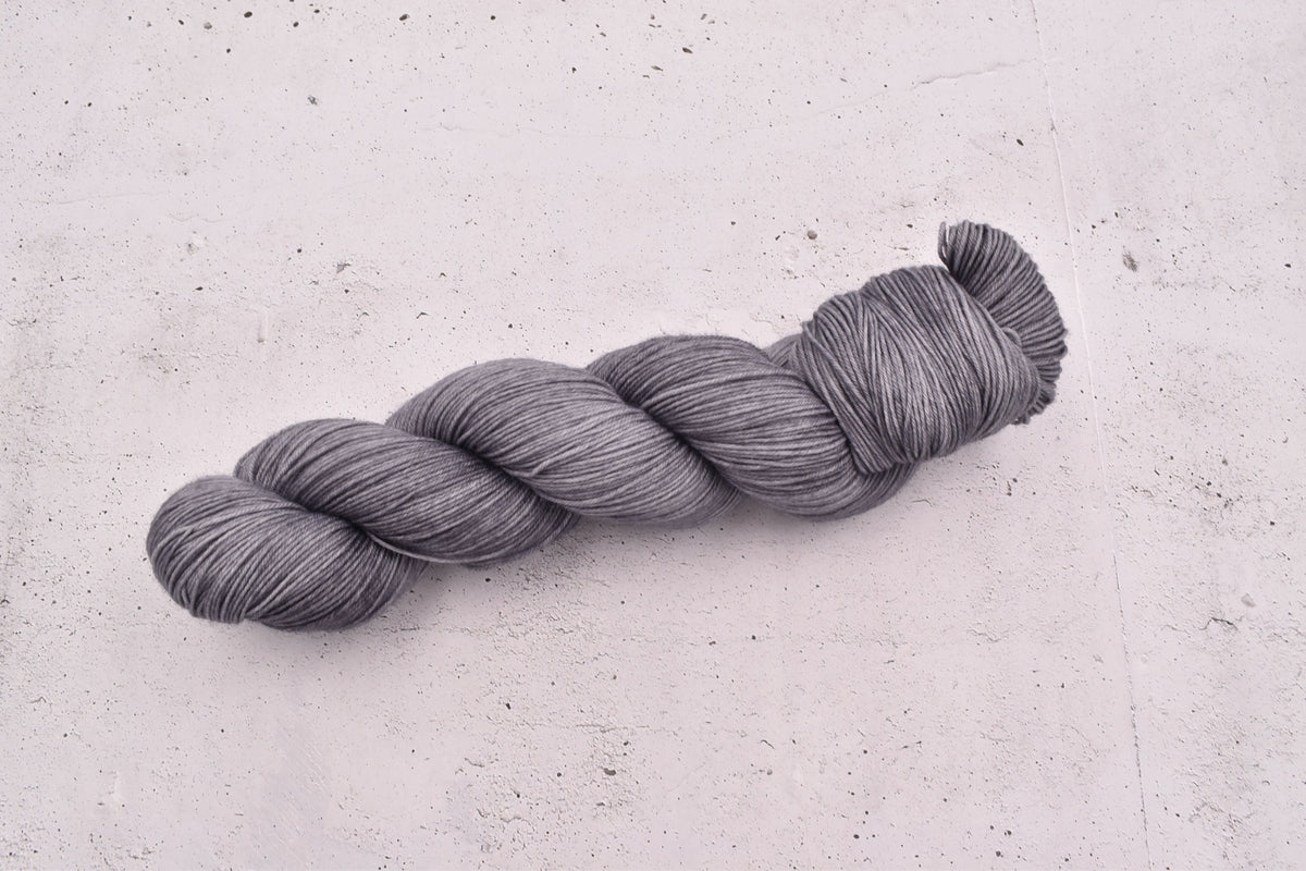 Ovillo Socks, grey (B2)