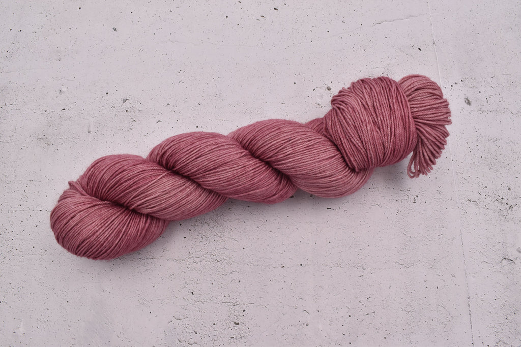 Ovillo Socks, little romance (B9)