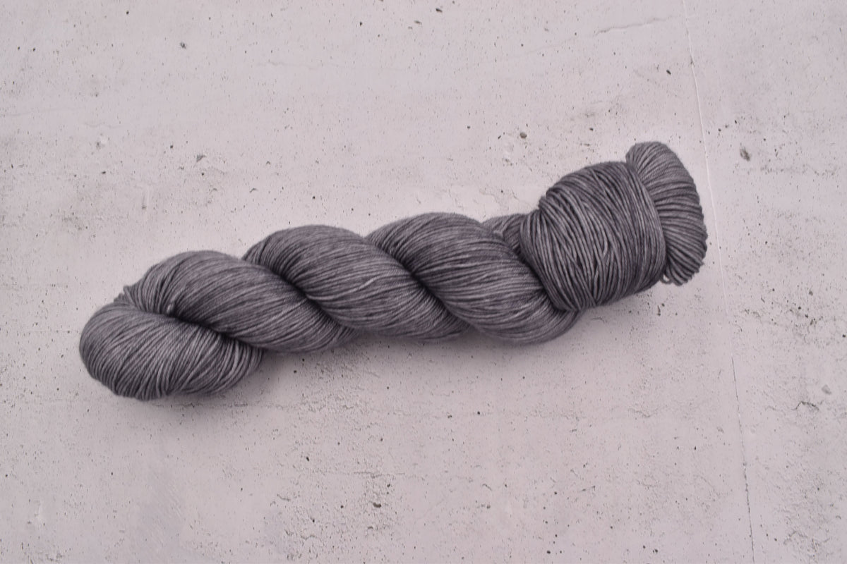 Ovillo Socks, grey (B7)