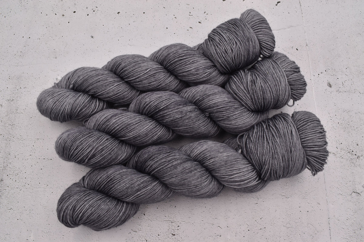 Ovillo Socks, grey (B7)