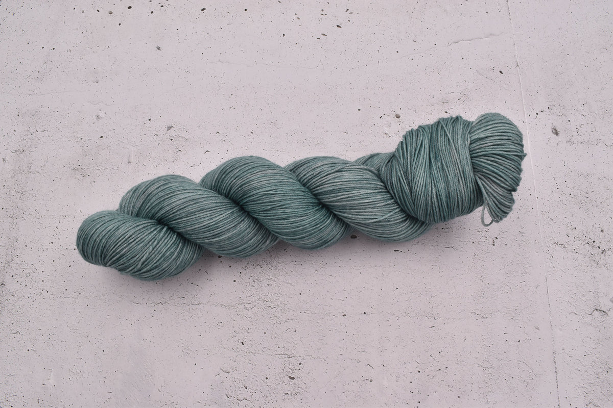 Ovillo Socks, Waldspaziergang (B4)