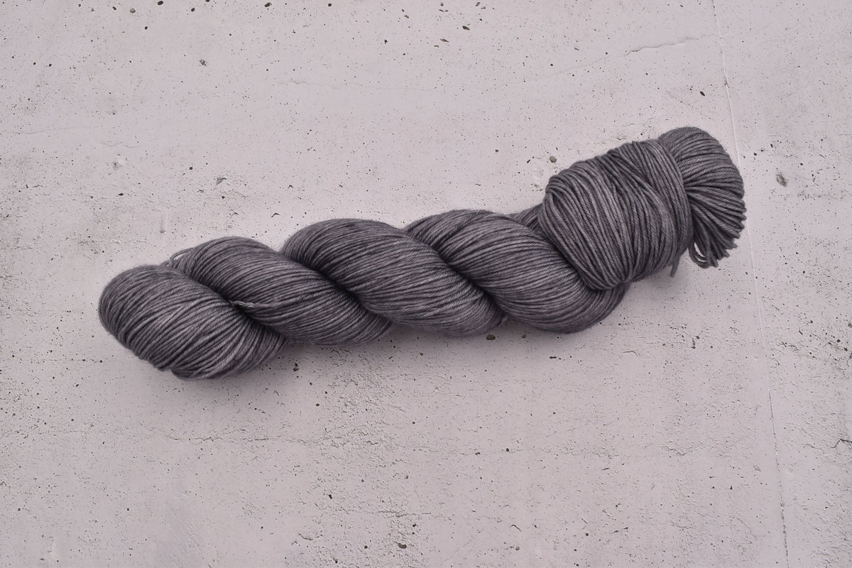 Ovillo Socks, grey (B9)