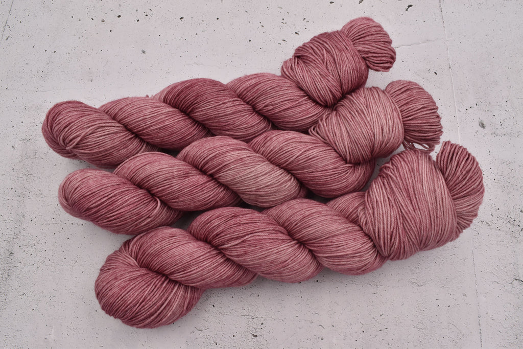 Ovillo Socks, little romance (B1)