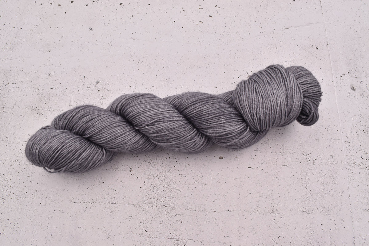 Ovillo Socks, grey (B5)