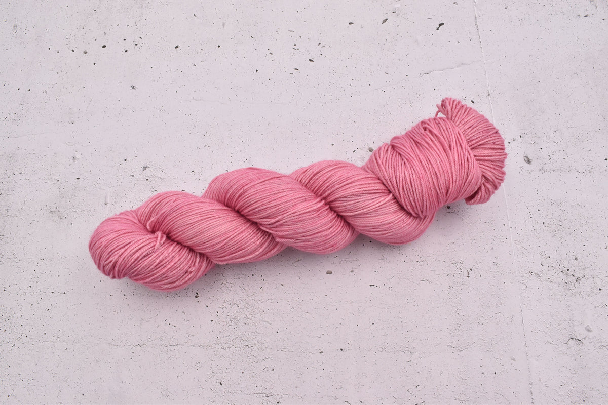 Ovillo Merino, soft raspberry (B3)