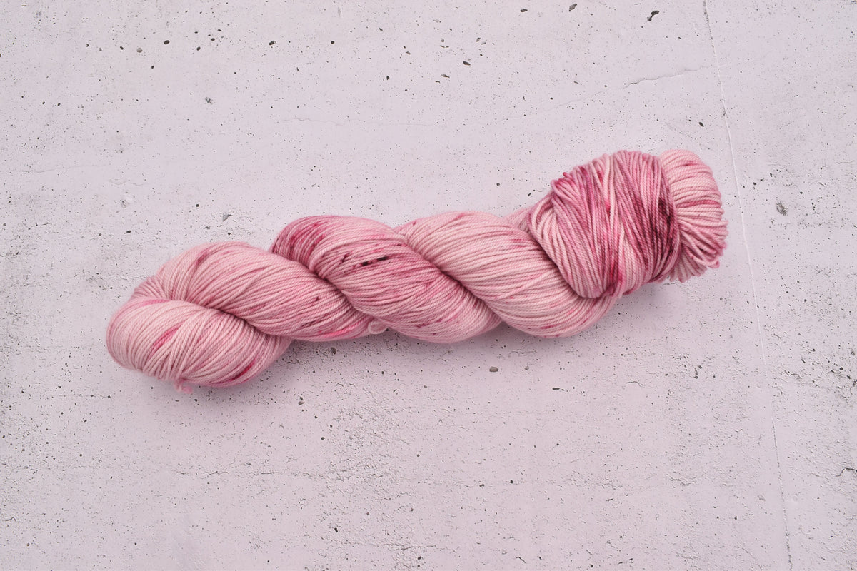 Ovillo Nube, Rose (B4)