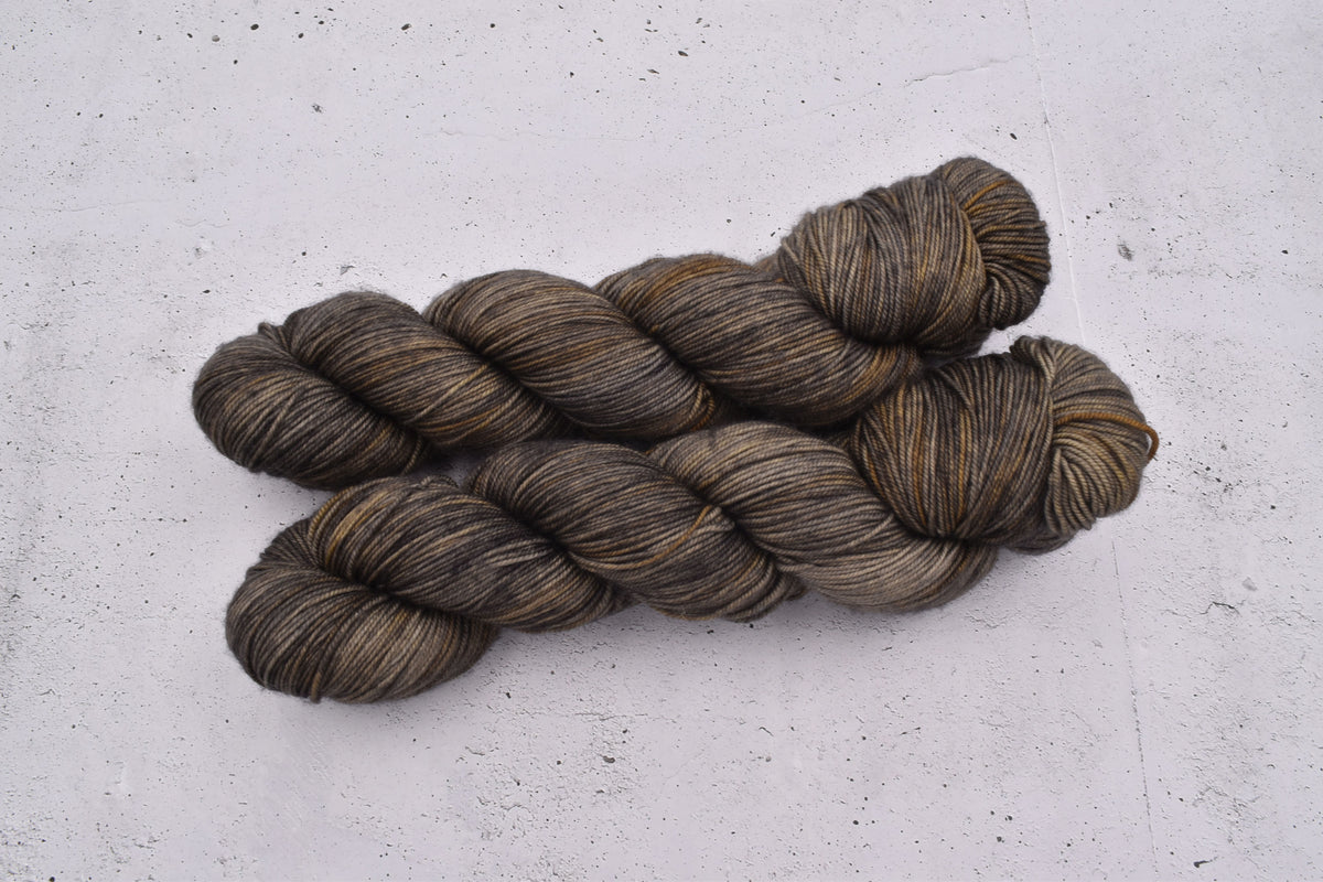 Ovillo Nube, Stone (B2)