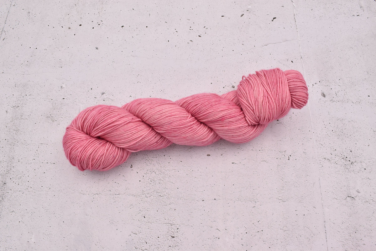 Ovillo Nube, soft raspberry (B1)