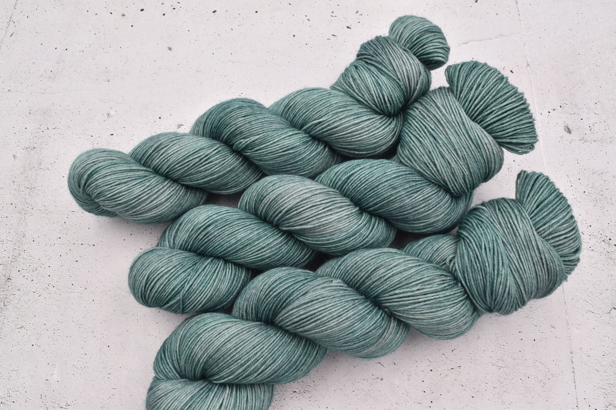 Ovillo Merino, Waldspaziergang B1